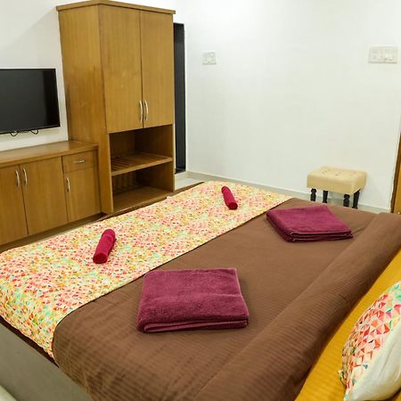 Surya Kiran Miramar Bed & Breakfast ปณชี ห้อง รูปภาพ