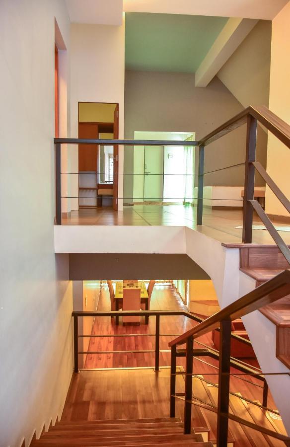 Surya Kiran Miramar Bed & Breakfast ปณชี ภายนอก รูปภาพ