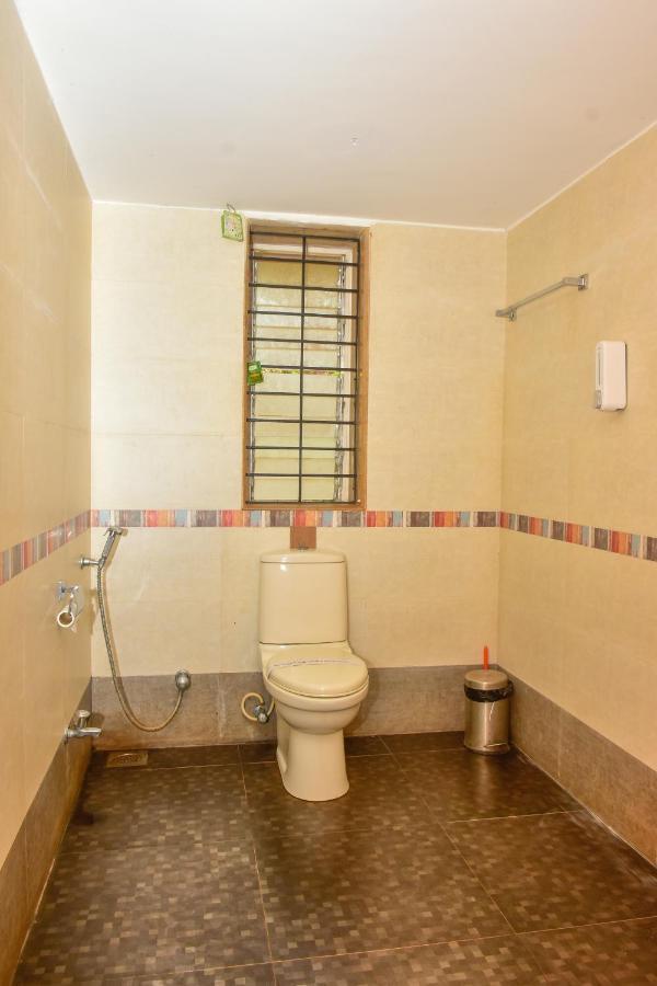 Surya Kiran Miramar Bed & Breakfast ปณชี ภายนอก รูปภาพ